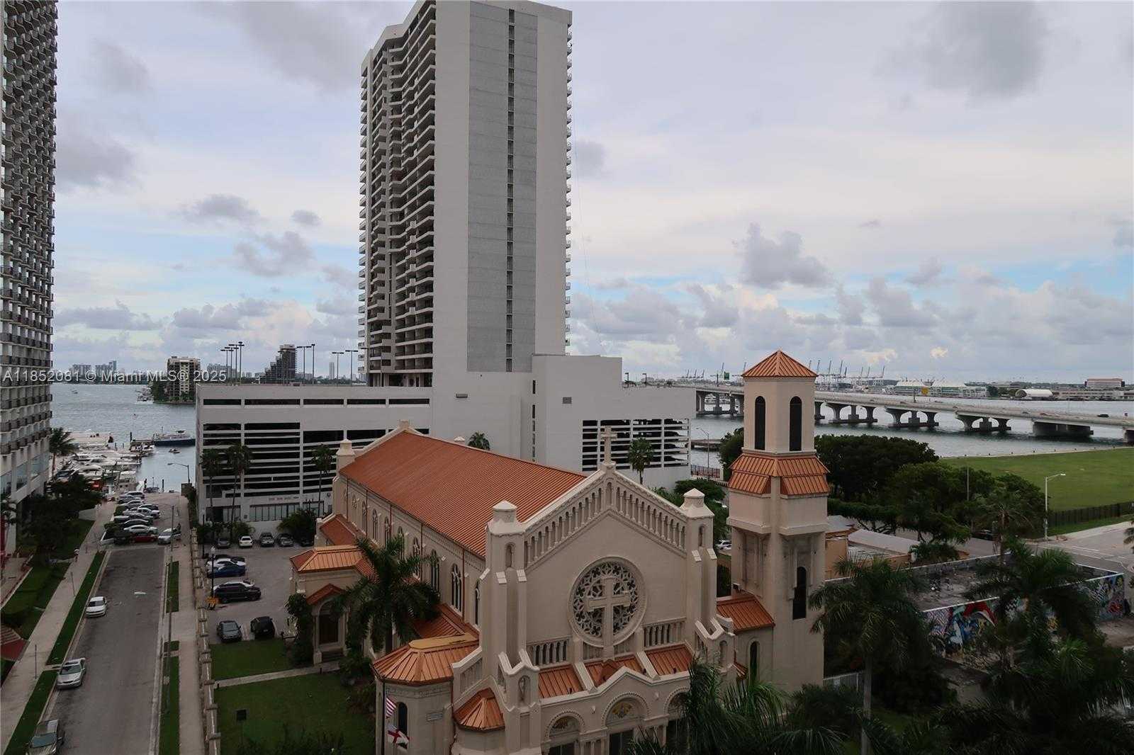 Small Image of 555 NORTH EAST 15TH ST #20K, Miami Number 17