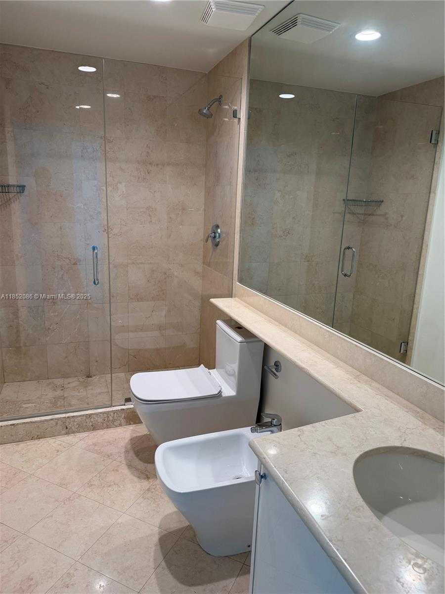 Small Image of 781 CRANDON BLVD #1604, Key Biscayne Number 21