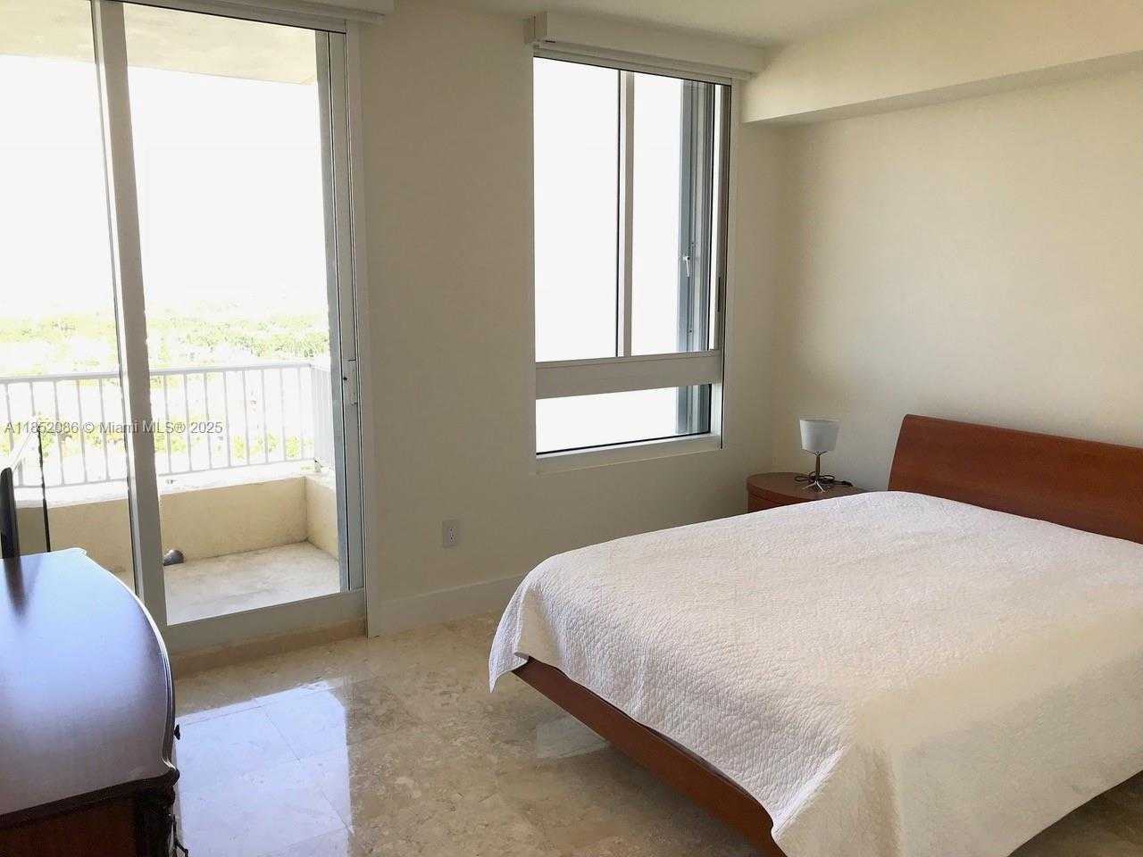 Small Image of 781 CRANDON BLVD #1604, Key Biscayne Number 23