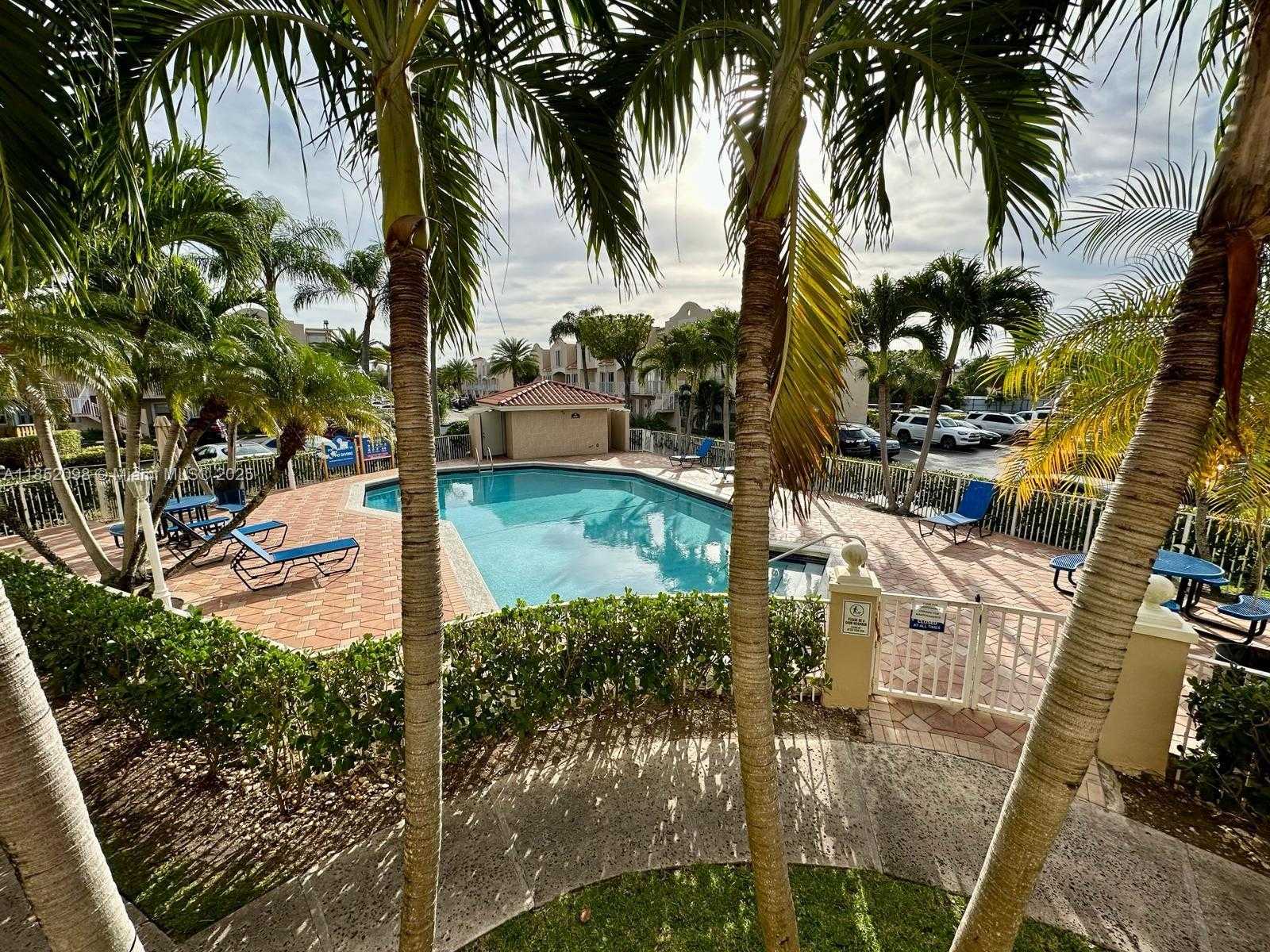 Small Image of 8540 NORTH WEST 6TH LN #7-108, Miami Number 25