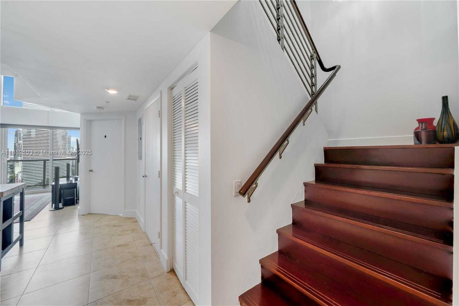 Small Image of 41 SOUTH EAST 5TH ST #1607, Miami Number 17