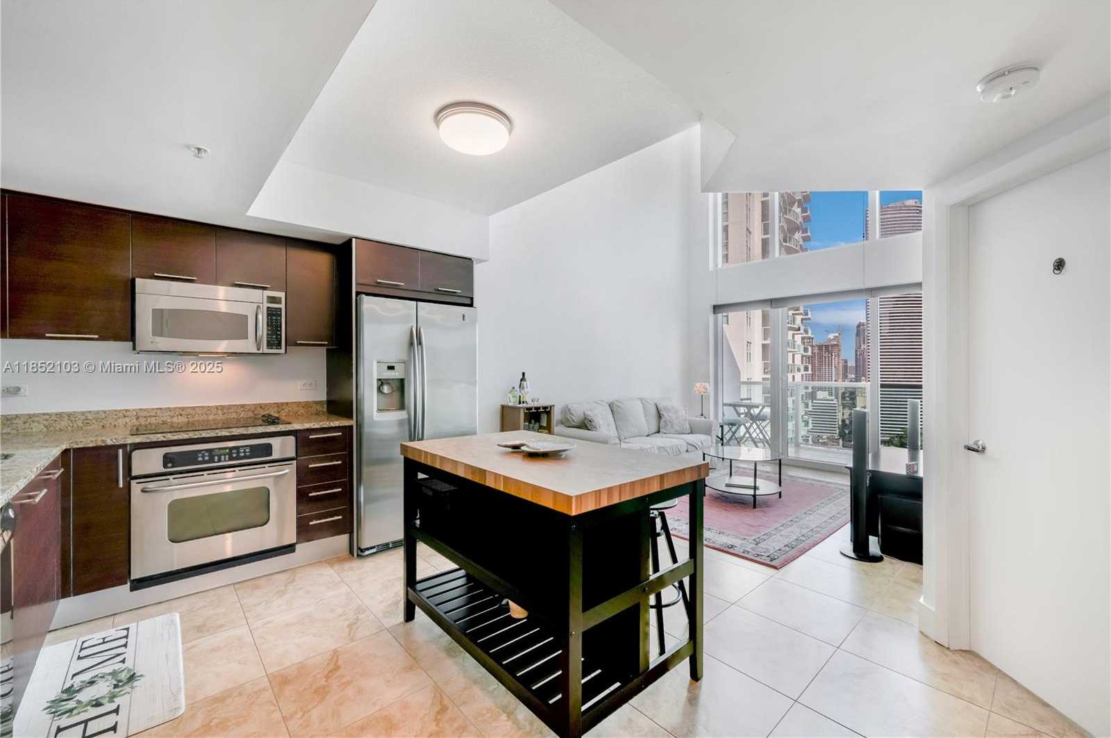 Small Image of 41 SOUTH EAST 5TH ST #1607, Miami Number 2