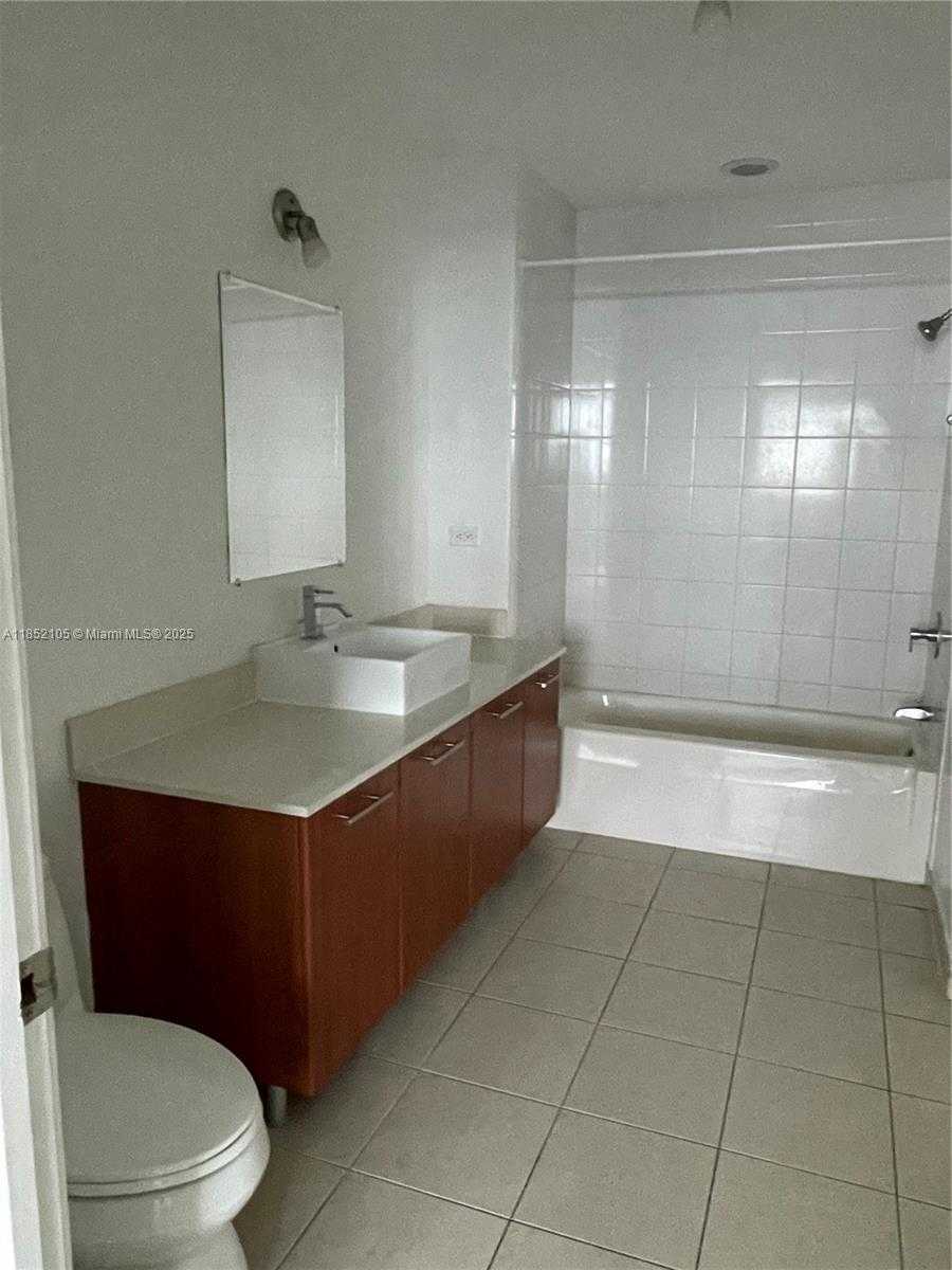 Small Image of 3301 NORTH EAST 1ST AVE #H2501, Miami Number 23
