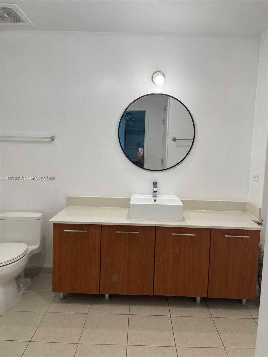 Small Image of 3301 NORTH EAST 1ST AVE #H2501, Miami Number 24