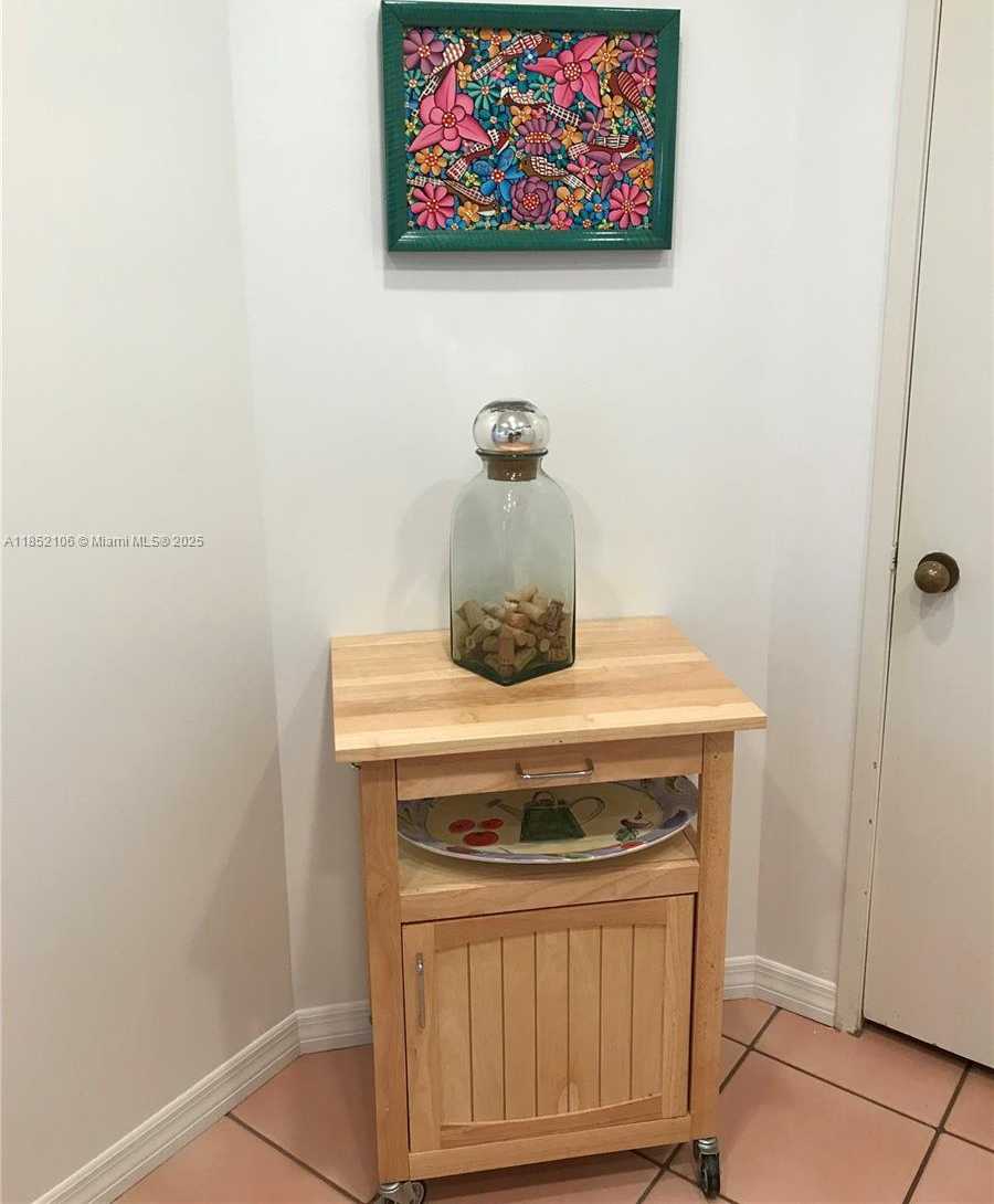 Small Image of 201 CRANDON BLVD #120, Key Biscayne Number 43