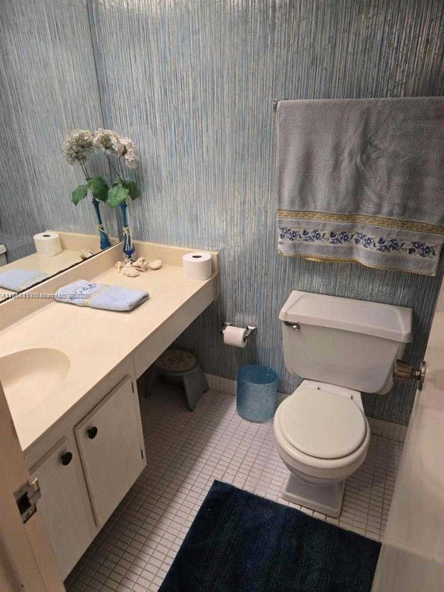 Small Image of 231 174TH ST #2020, Sunny Isles Beach Number 10