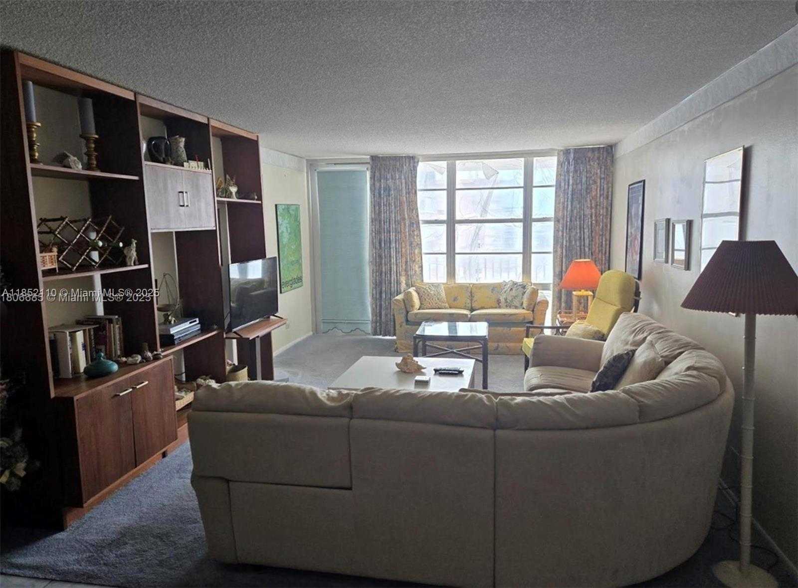 Small Image of 231 174TH ST #2020, Sunny Isles Beach Number 4