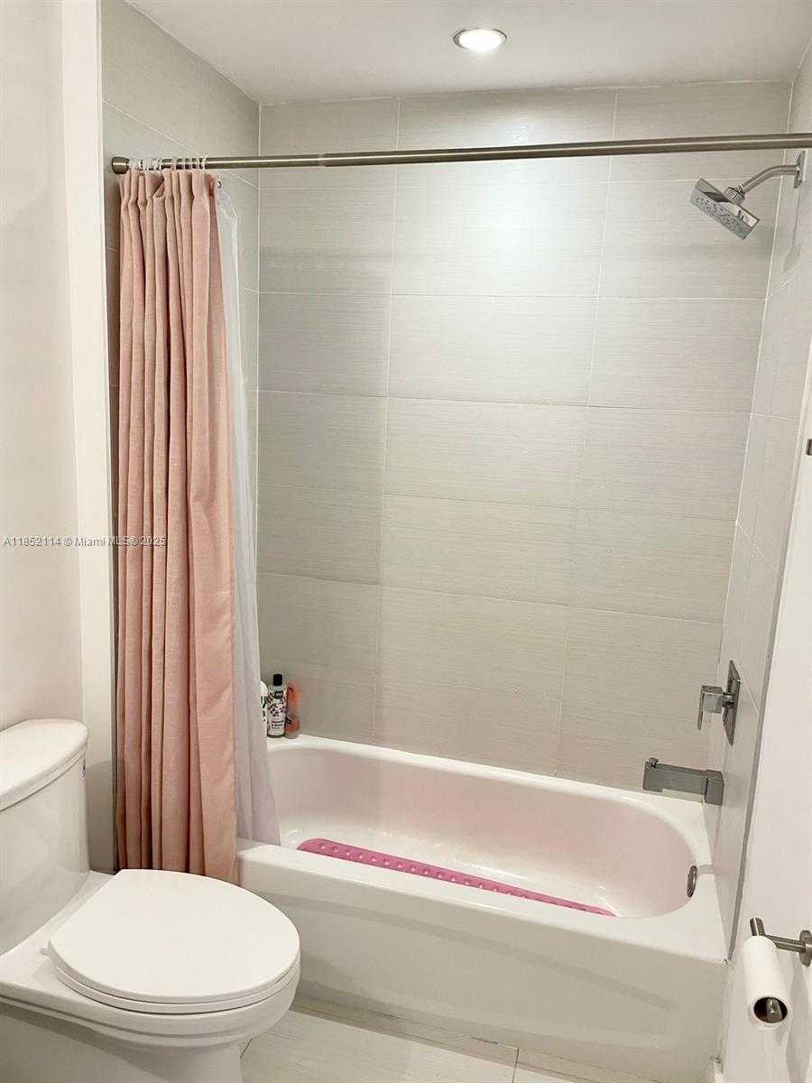 Small Image of 1010 SOUTH WEST 2ND AVE #1710, Miami Number 8