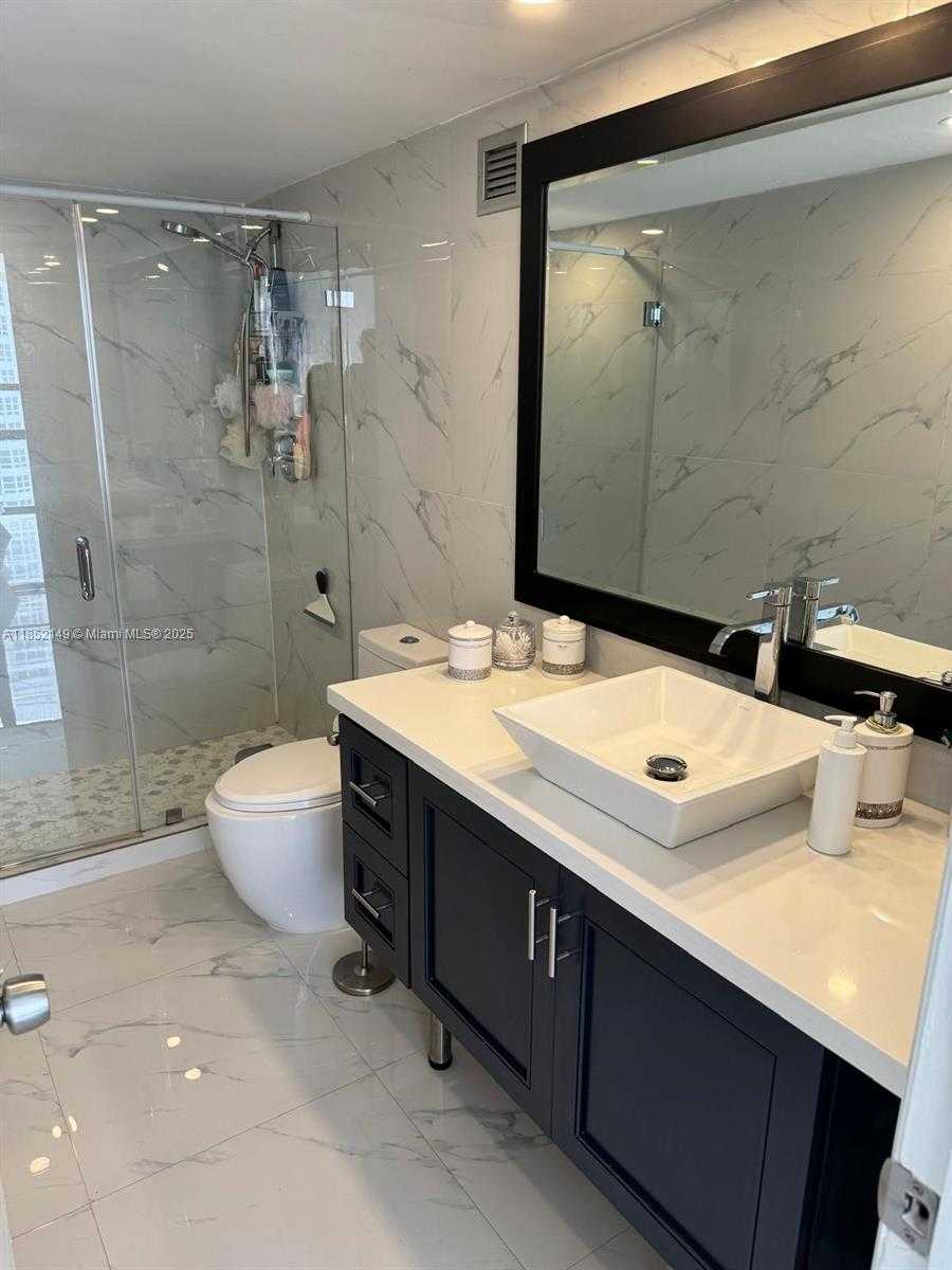 Small Image of 600 NORTH EAST 36TH ST #1903, Miami Number 11