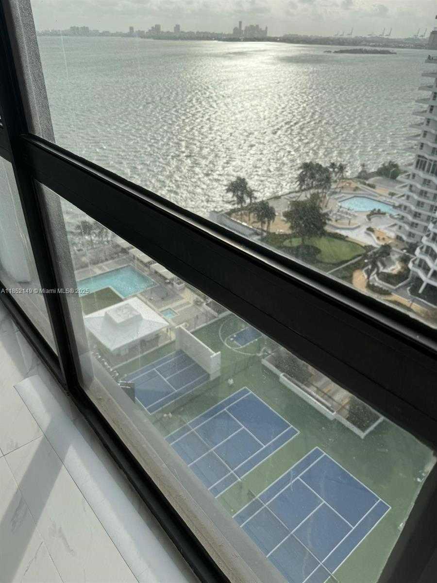 Small Image of 600 NORTH EAST 36TH ST #1903, Miami Number 4