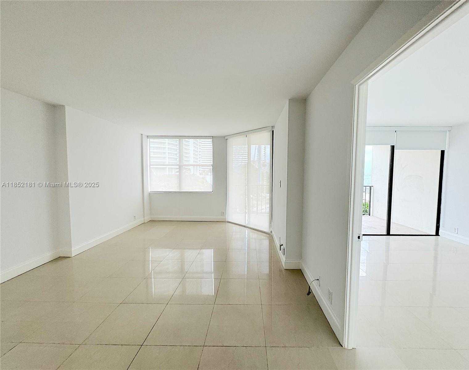 Small Image of 1865 BRICKELL AVE #A404, Miami Number 23