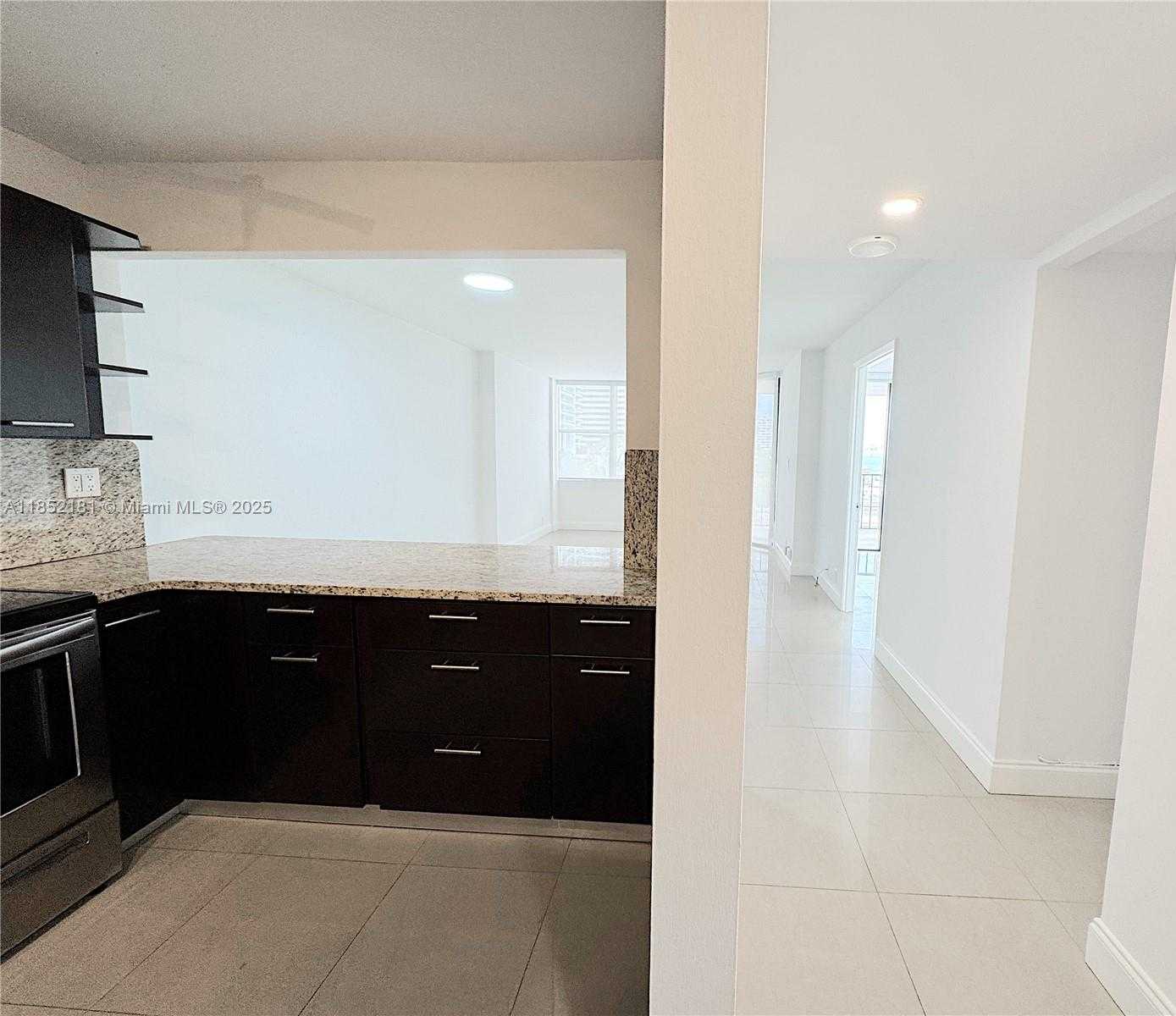 Small Image of 1865 BRICKELL AVE #A404, Miami Number 25