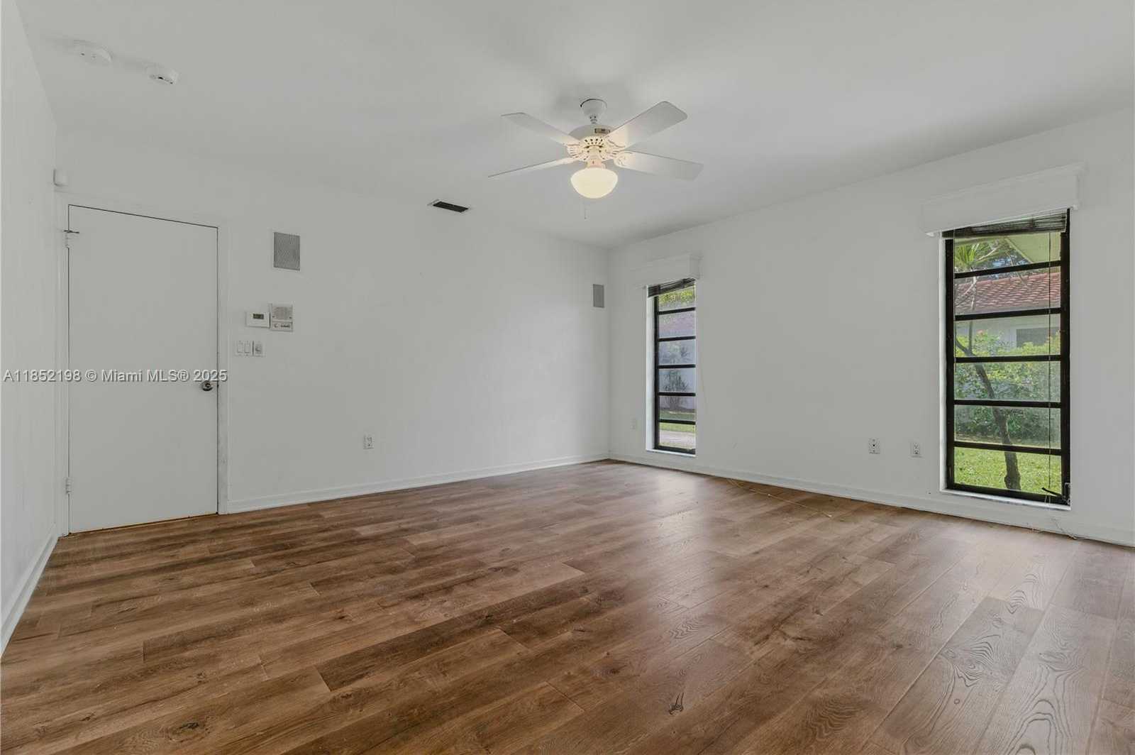 Small Image of 17900 SOUTH WEST 77TH AVE, Palmetto Bay Number 17
