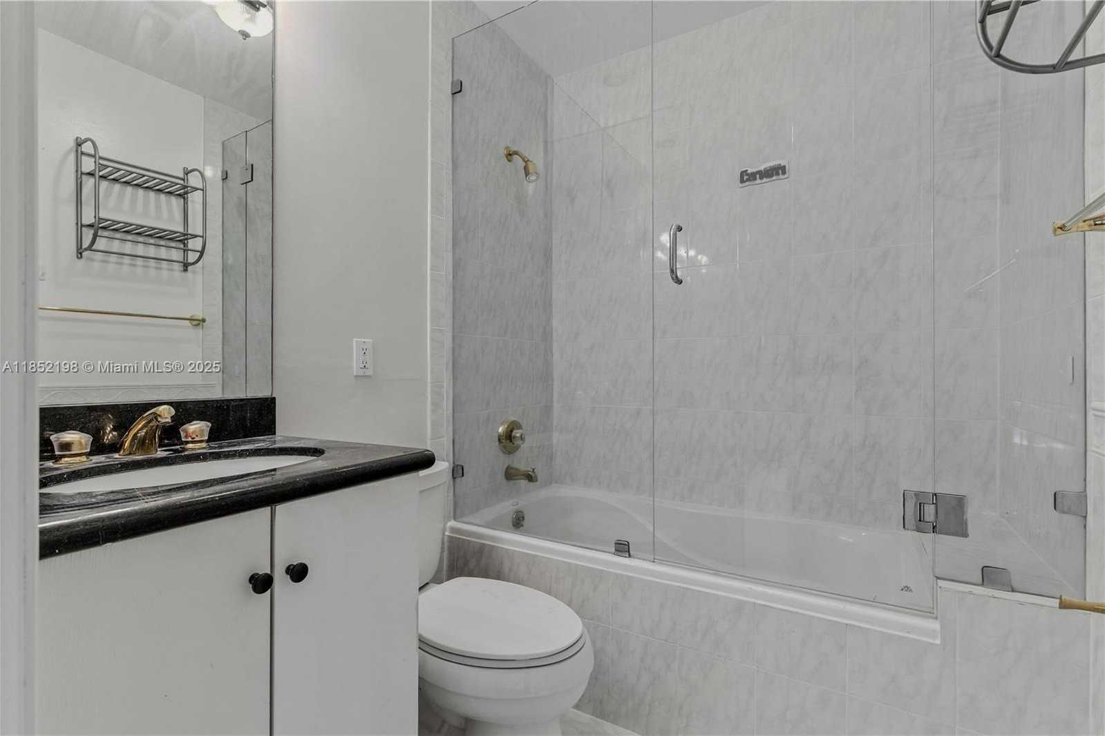 Small Image of 17900 SOUTH WEST 77TH AVE, Palmetto Bay Number 36