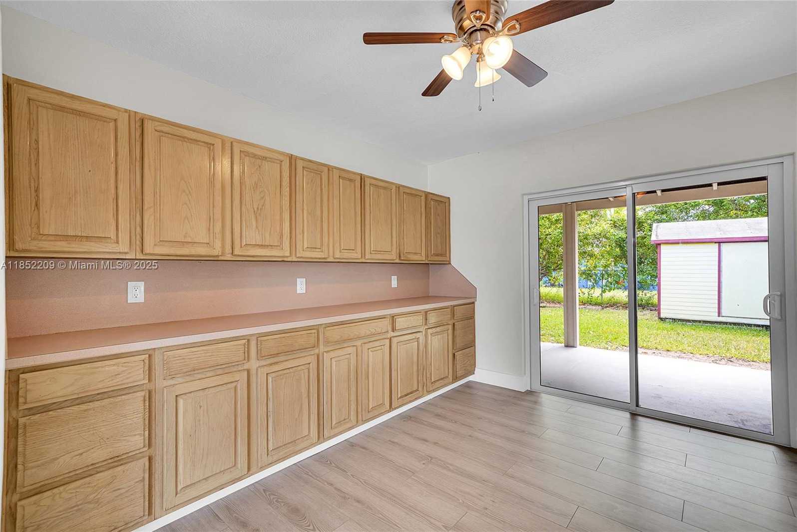 Small Image of 14312 SOUTH WEST 110TH AVE, Miami Number 7