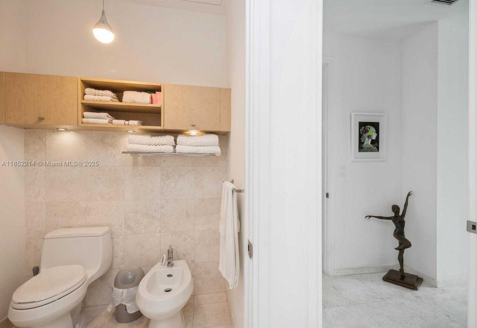 Small Image of 900 BRICKELL KEY BLVD #1702, Miami Number 40