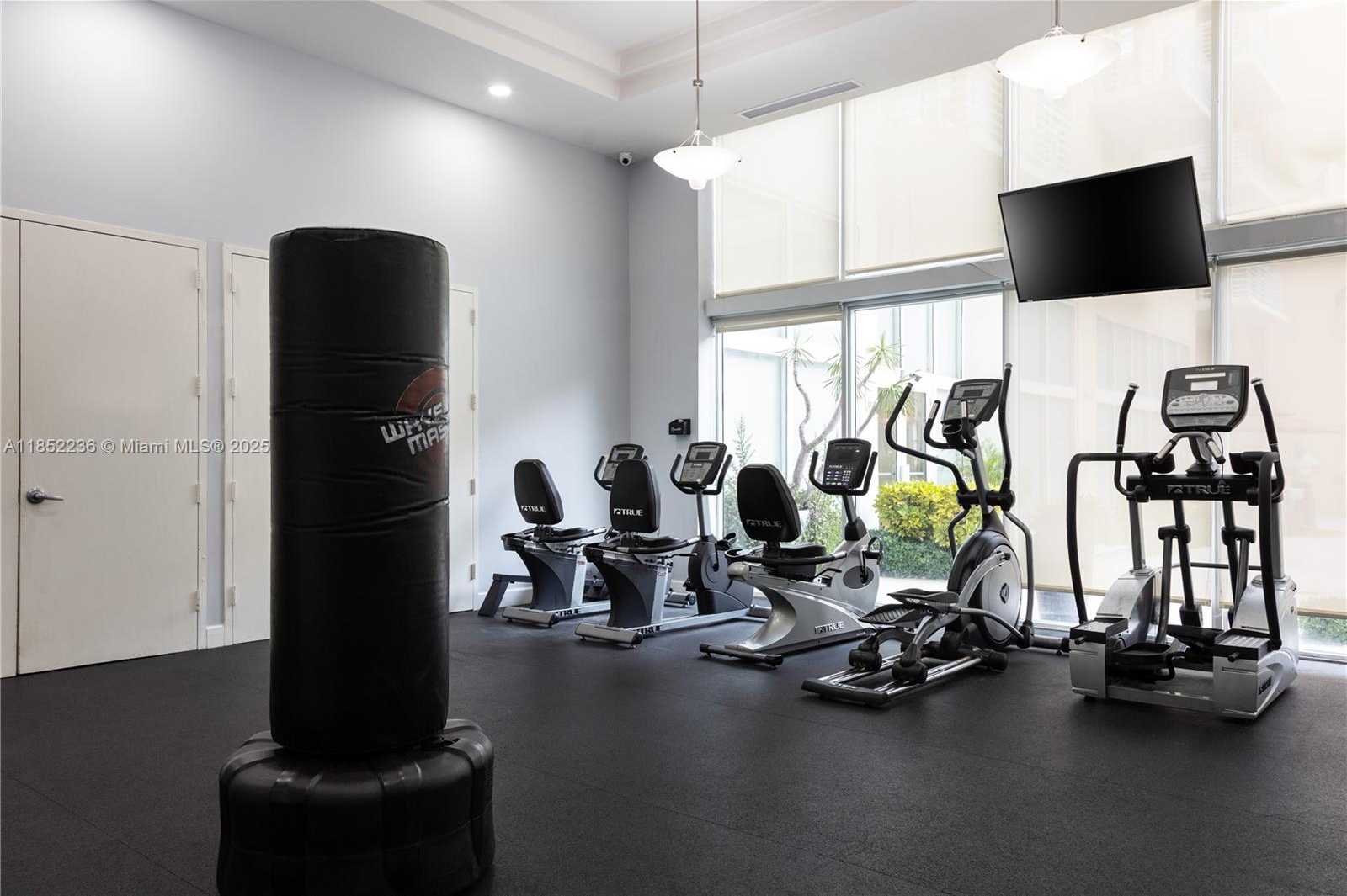 Small Image of 18800 NORTH EAST 29TH AVE #224, Aventura Number 27