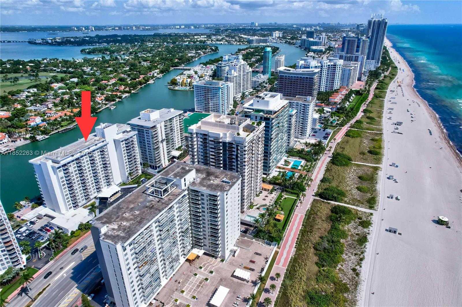 Small Image of 5700 COLLINS AVE #16C, Miami Beach Number 44