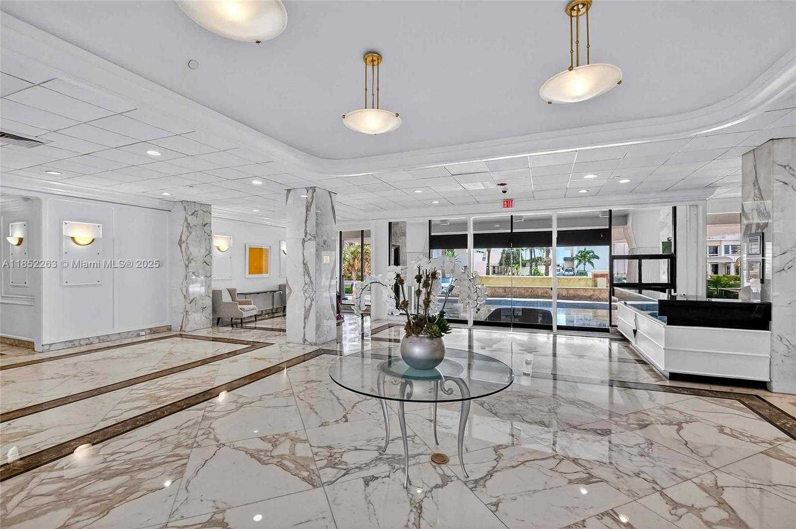 Small Image of 5700 COLLINS AVE #16C, Miami Beach Number 50