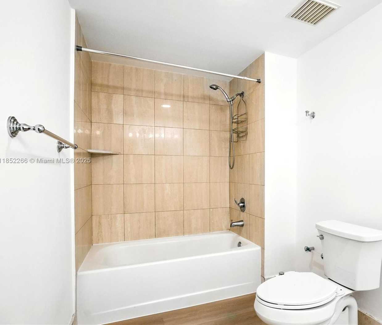 Small Image of 2475 BRICKELL AVE #2610, Miami Number 12