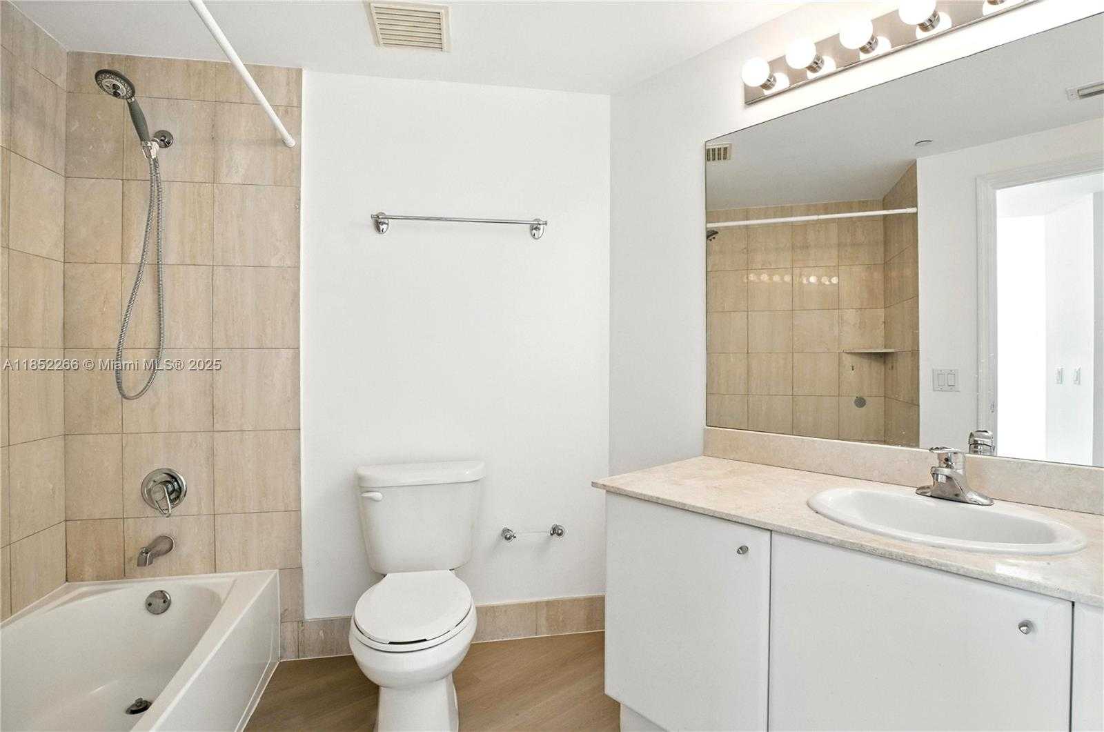 Small Image of 2475 BRICKELL AVE #2610, Miami Number 14