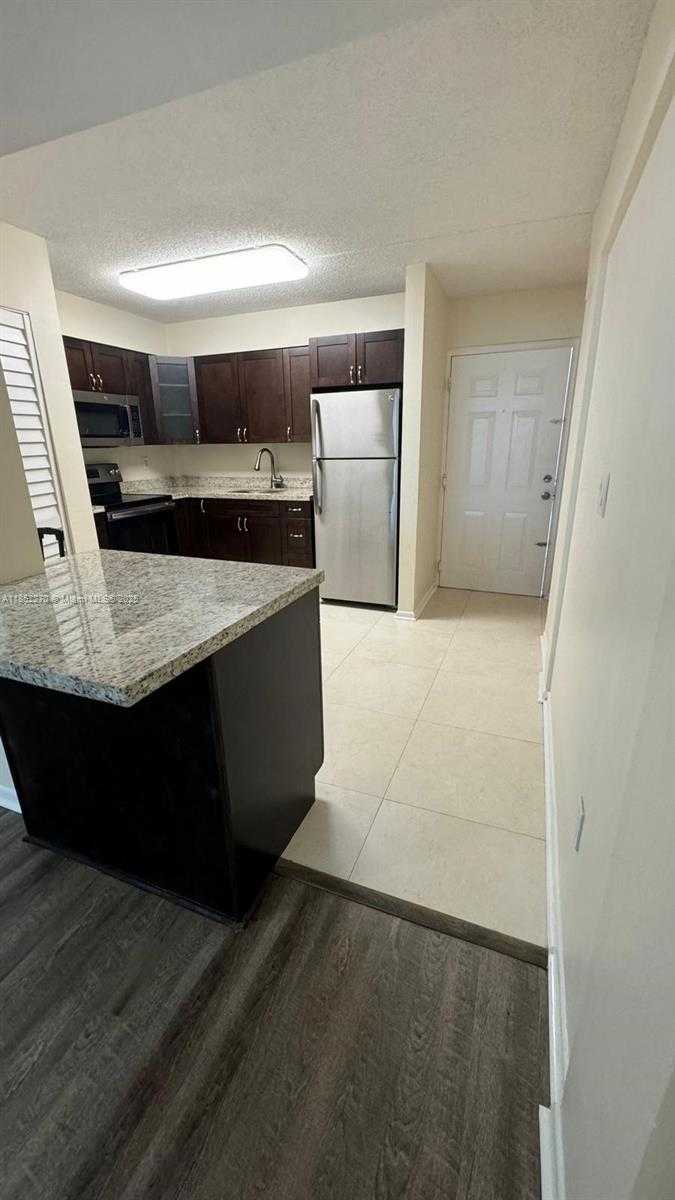 Small Image of 6045 NORTH WEST 186TH ST #312, Hialeah Number 11