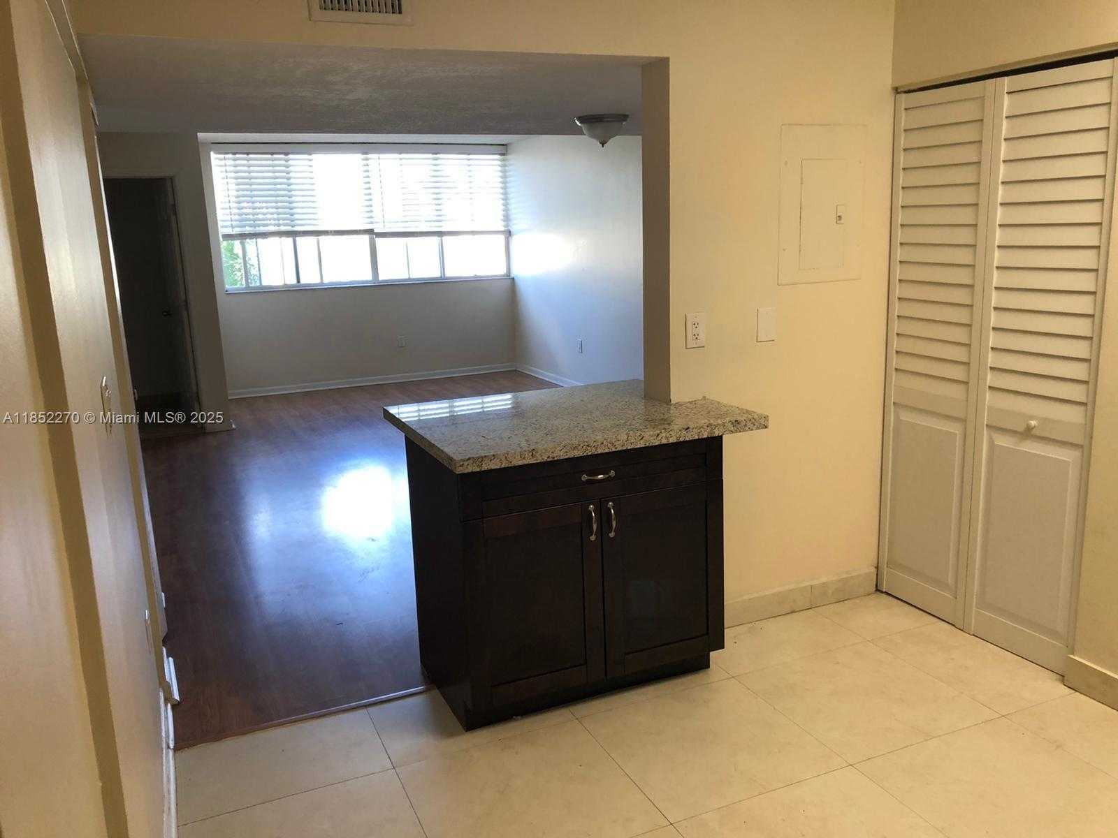 Small Image of 6045 NORTH WEST 186TH ST #312, Hialeah Number 9