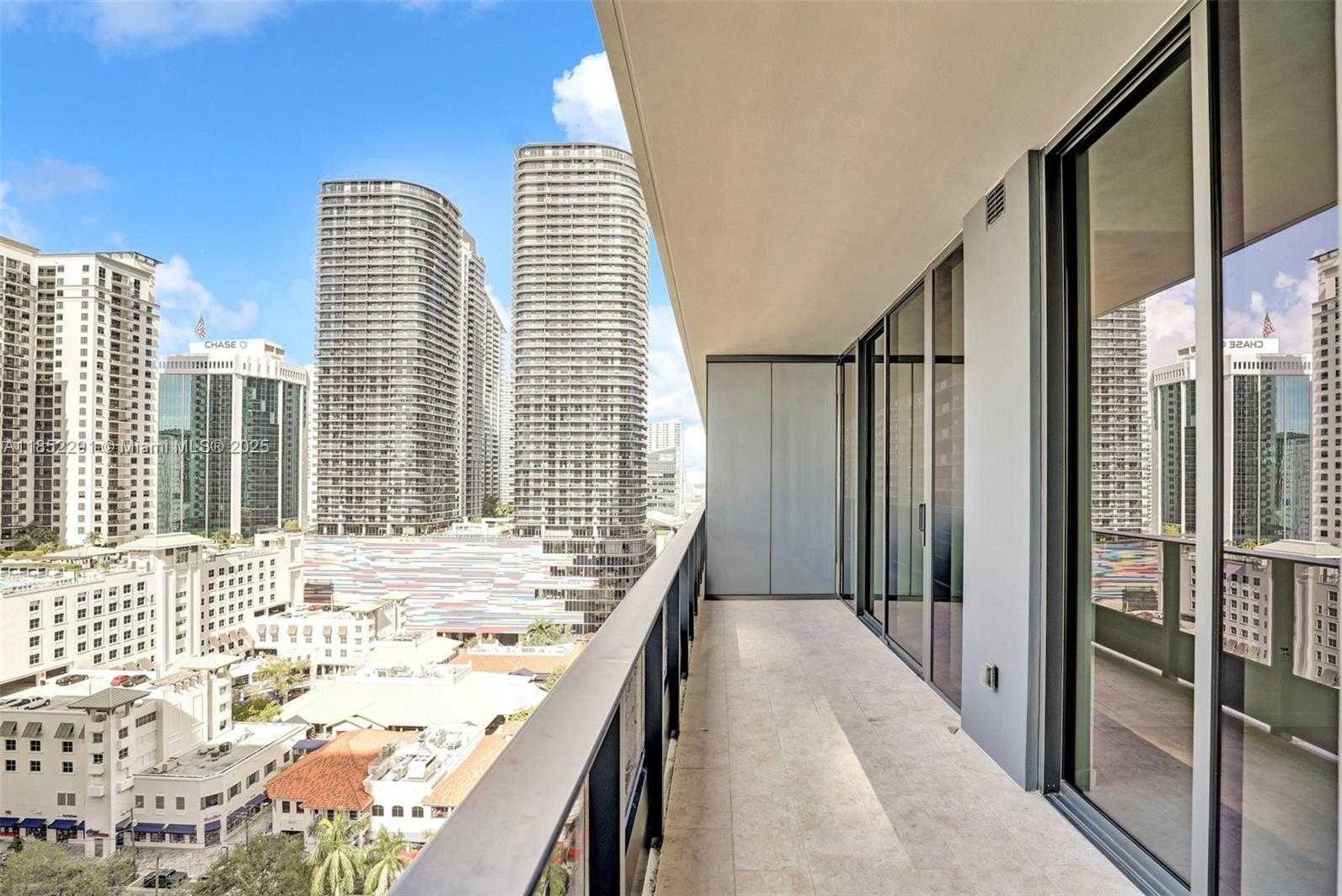 Small Image of 1000 BRICKELL PLAZA #1904, Miami Number 13
