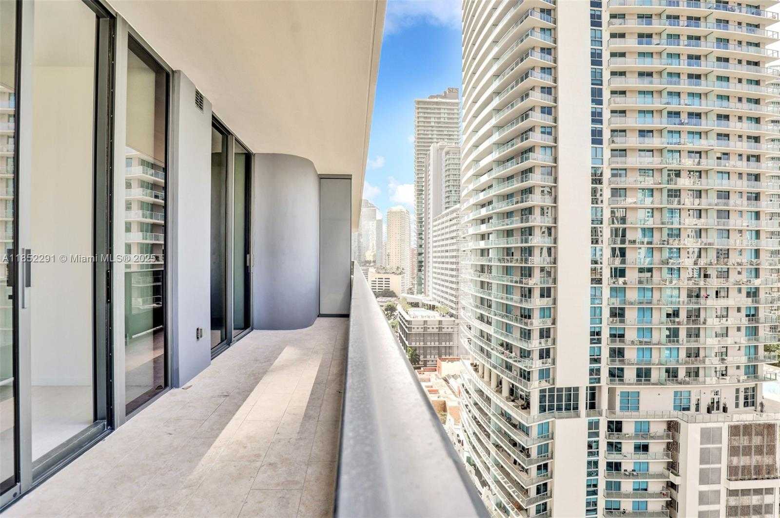 Small Image of 1000 BRICKELL PLAZA #1904, Miami Number 14