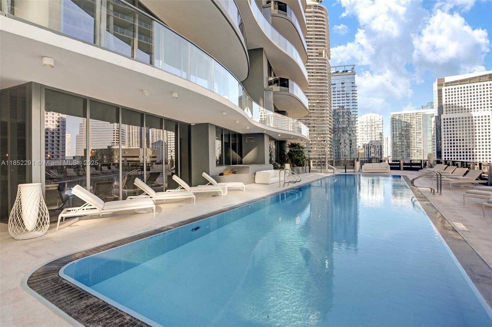 Small Image of 1000 BRICKELL PLAZA #1904, Miami Number 18