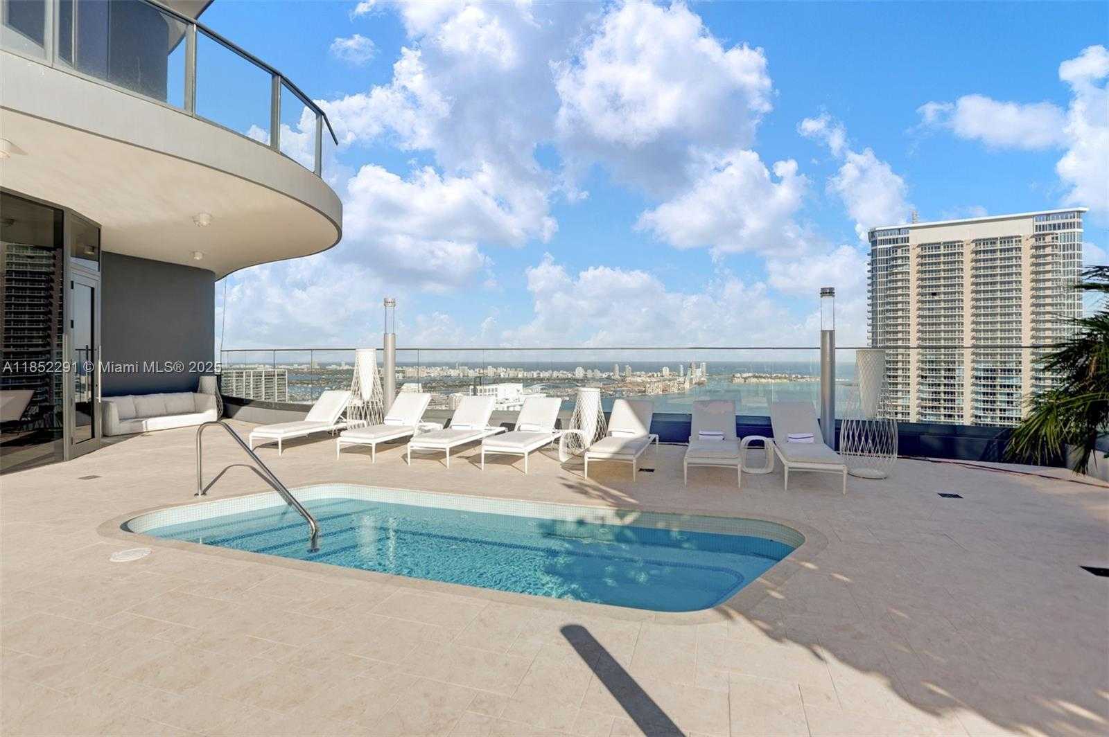 Small Image of 1000 BRICKELL PLAZA #1904, Miami Number 23