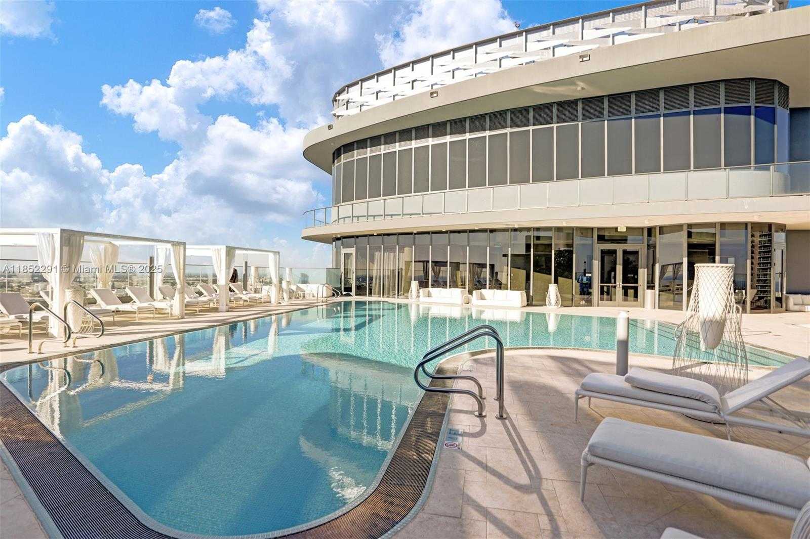 Small Image of 1000 BRICKELL PLAZA #1904, Miami Number 25