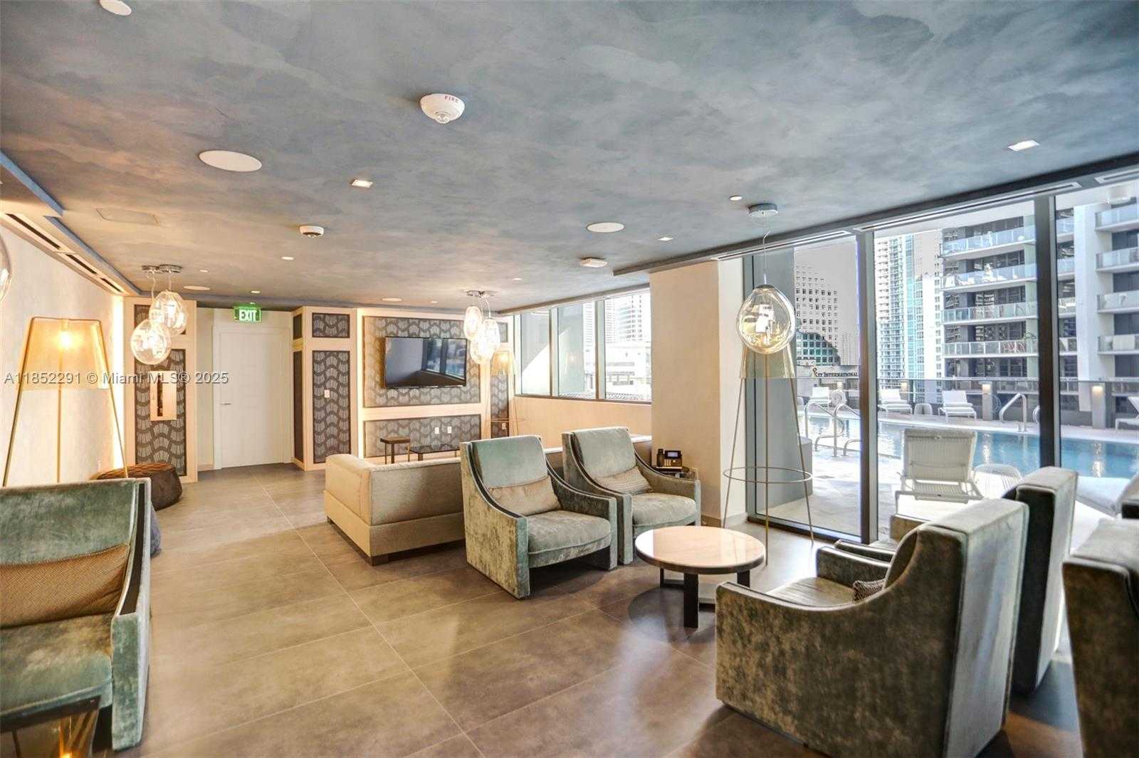 Small Image of 1000 BRICKELL PLAZA #1904, Miami Number 35