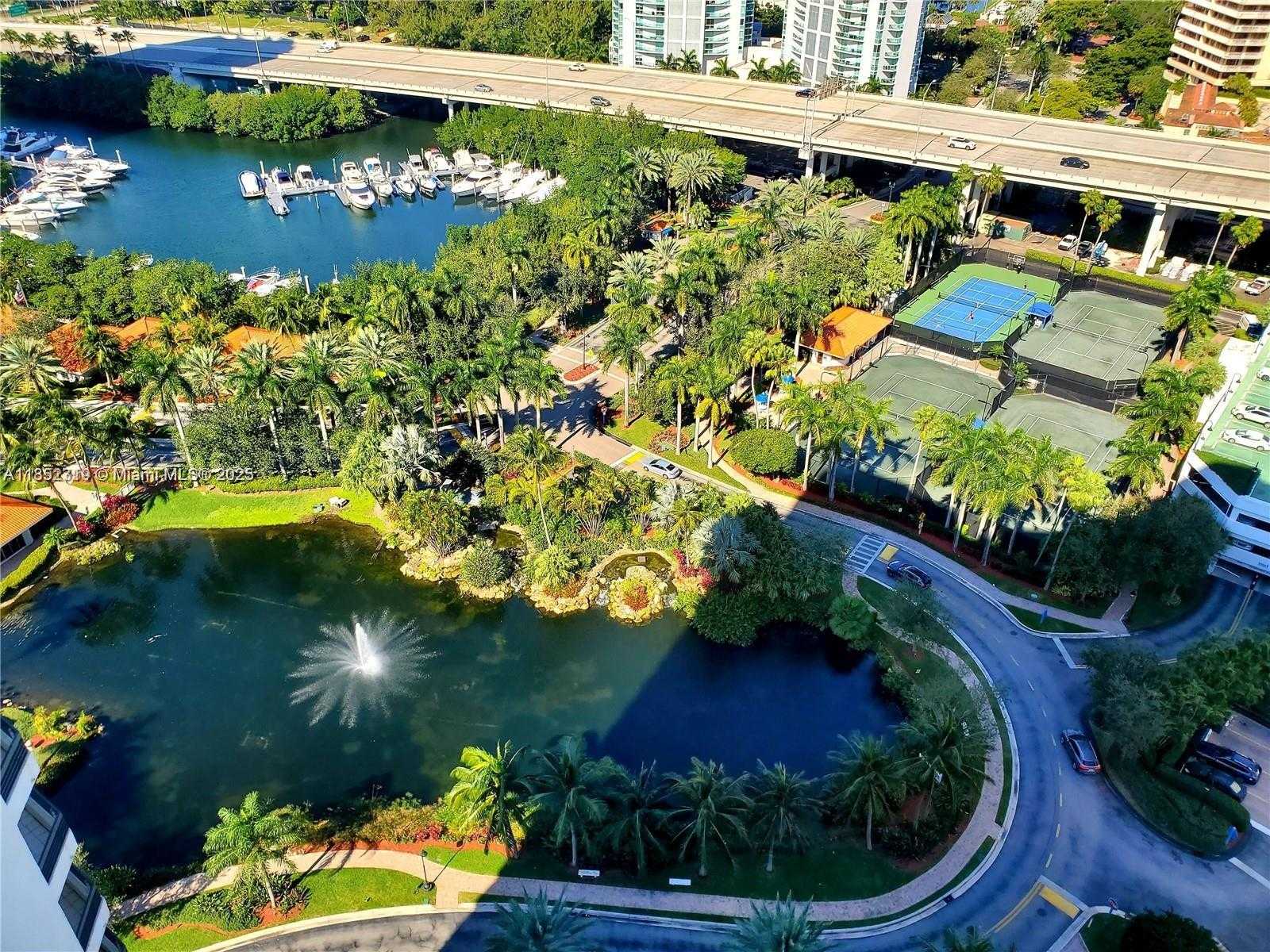 Small Image of 19101 NE 36th Pl, Aventura, FL 33180, USA Number 10
