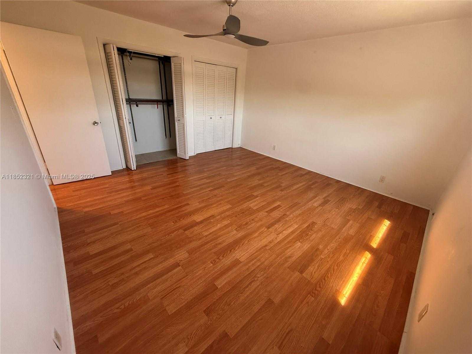 Small Image of 1943 MONROE ST #309A, Hollywood Number 13