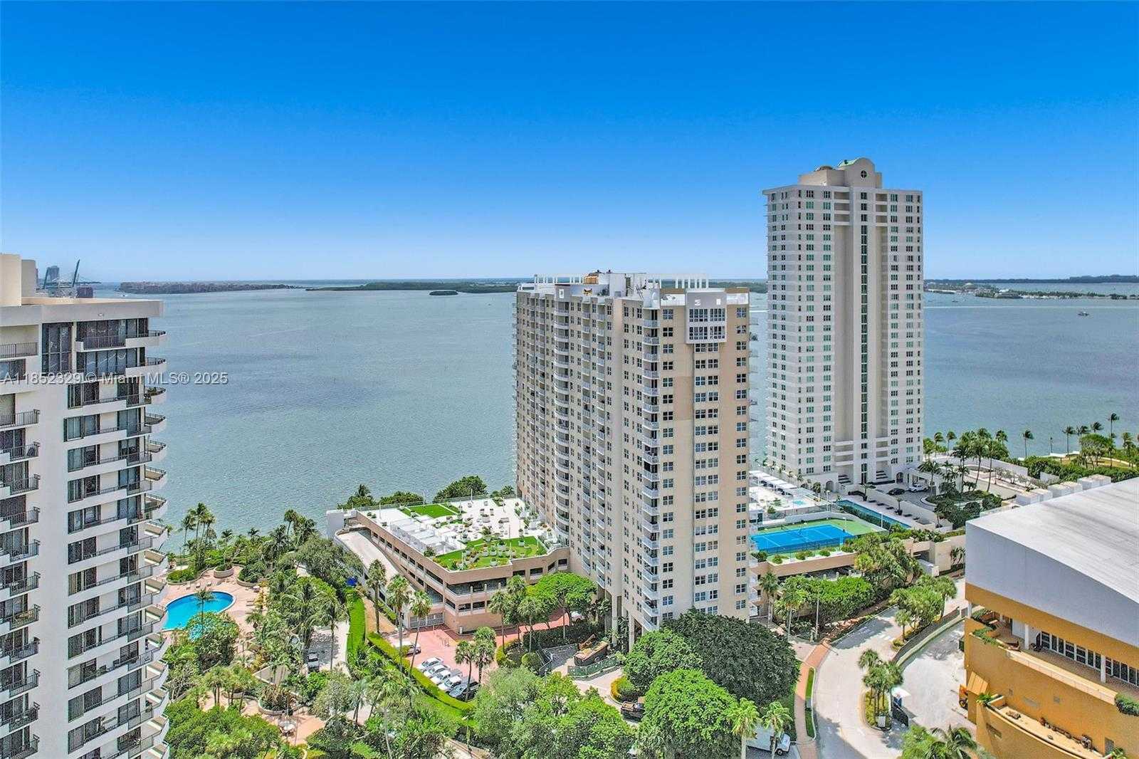 Small Image of 770 CLAUGHTON ISLAND DRIVE #611, Miami Number 47