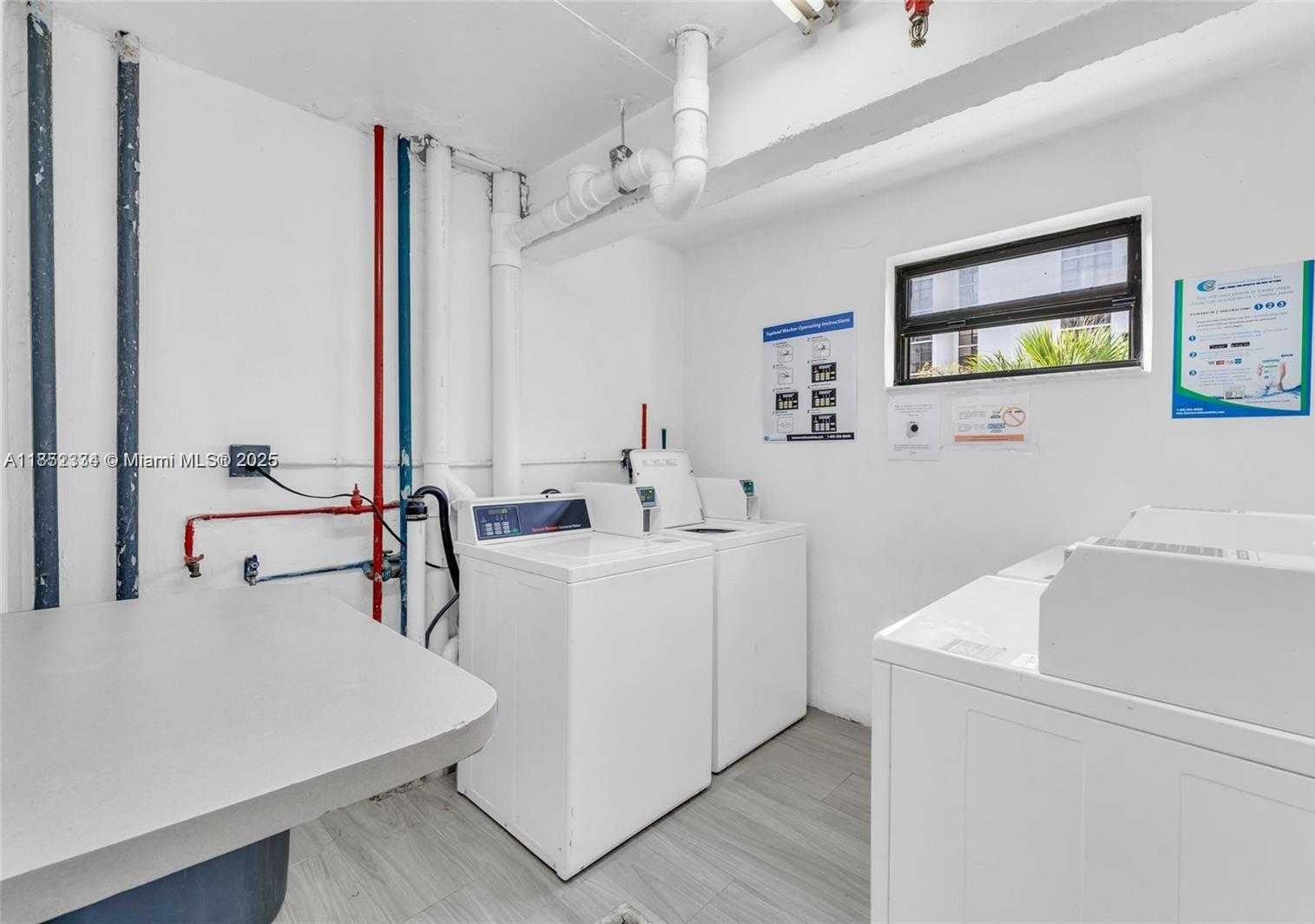 Small Image of 17021 NORTH BAY RD #126, Sunny Isles Beach Number 19