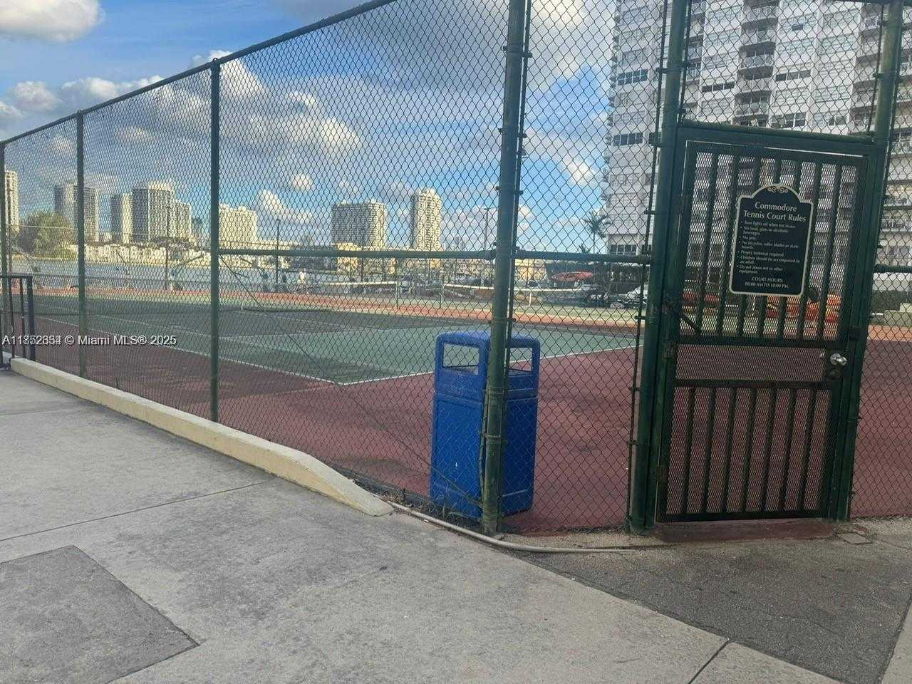 Small Image of 17021 NORTH BAY RD #126, Sunny Isles Beach Number 26