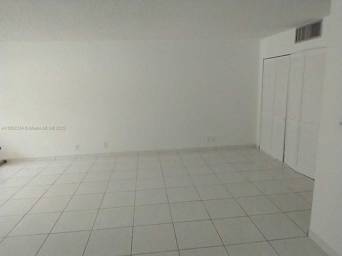 Small Image of 17021 NORTH BAY RD #126, Sunny Isles Beach Number 9