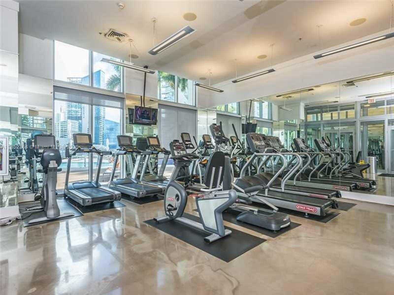 Small Image of 90 SOUTH WEST 3RD ST #3802, Miami Number 18