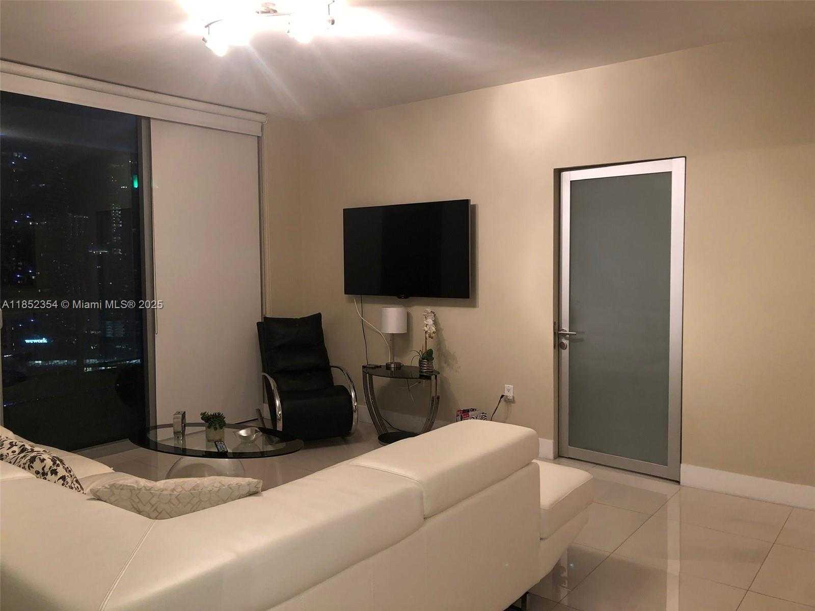 Small Image of 90 SOUTH WEST 3RD ST #3802, Miami Number 6