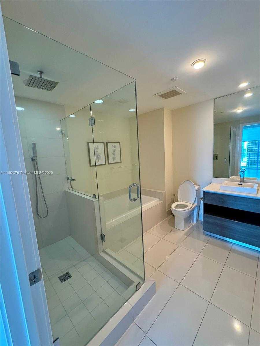 Small Image of 1100 SOUTH MIAMI AVE #3608, Miami Number 6