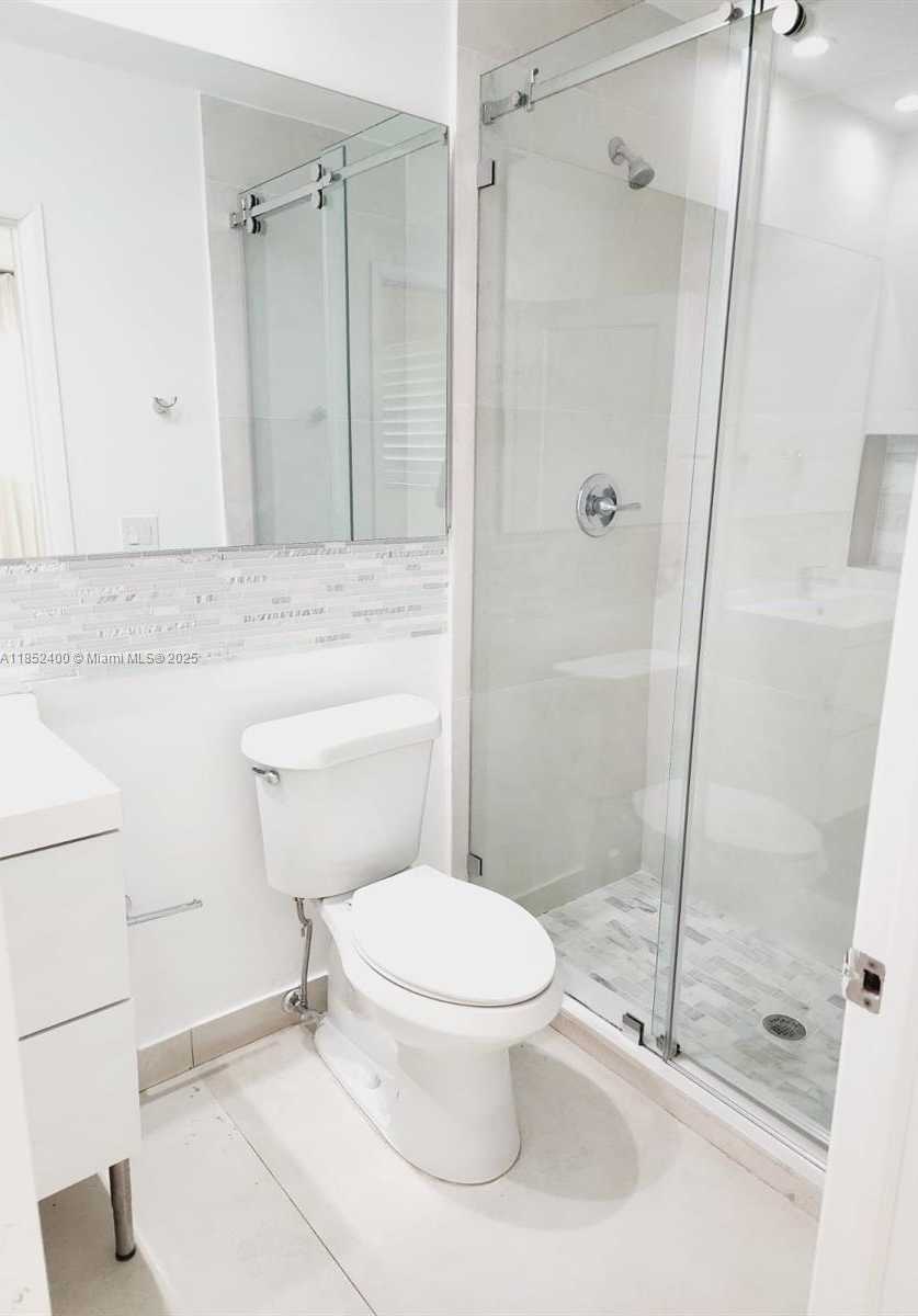 Small Image of 7425 SOUTH WEST 128TH ST, Pinecrest Number 11