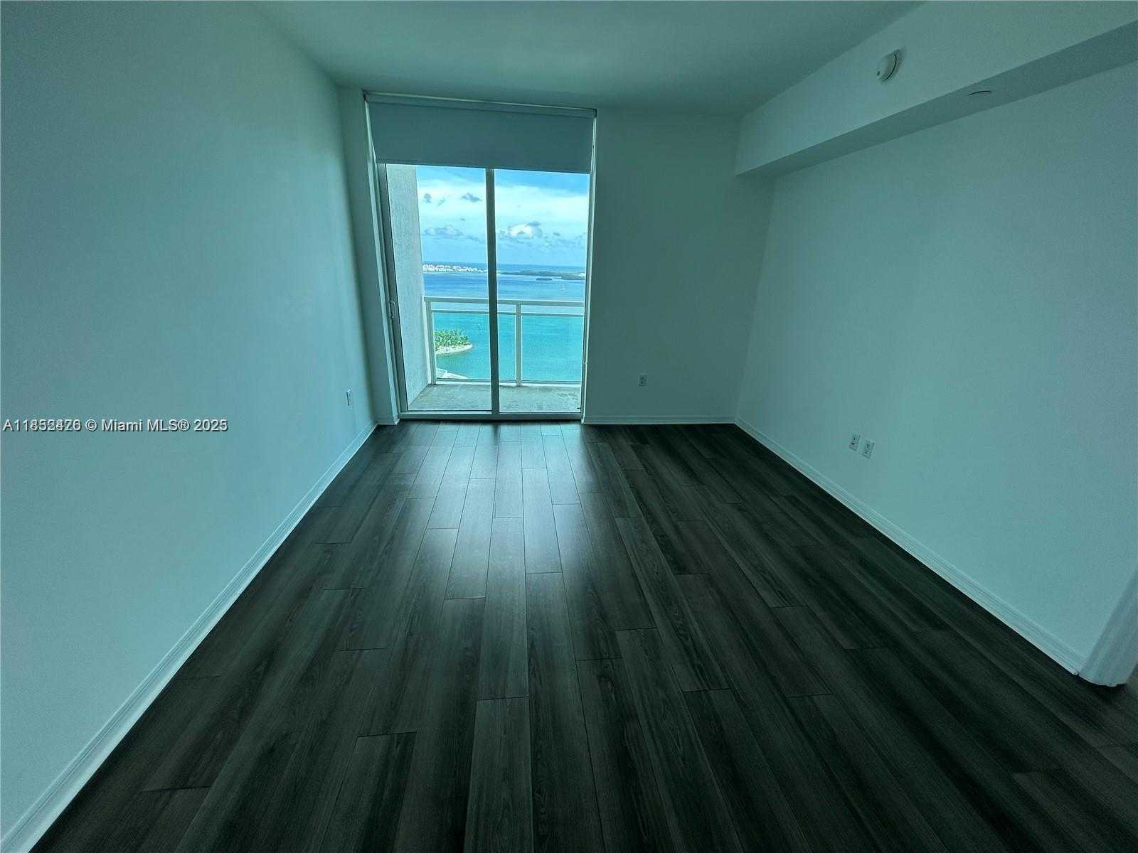 Small Image of 951 BRICKELL AVE #3406, Miami Number 14