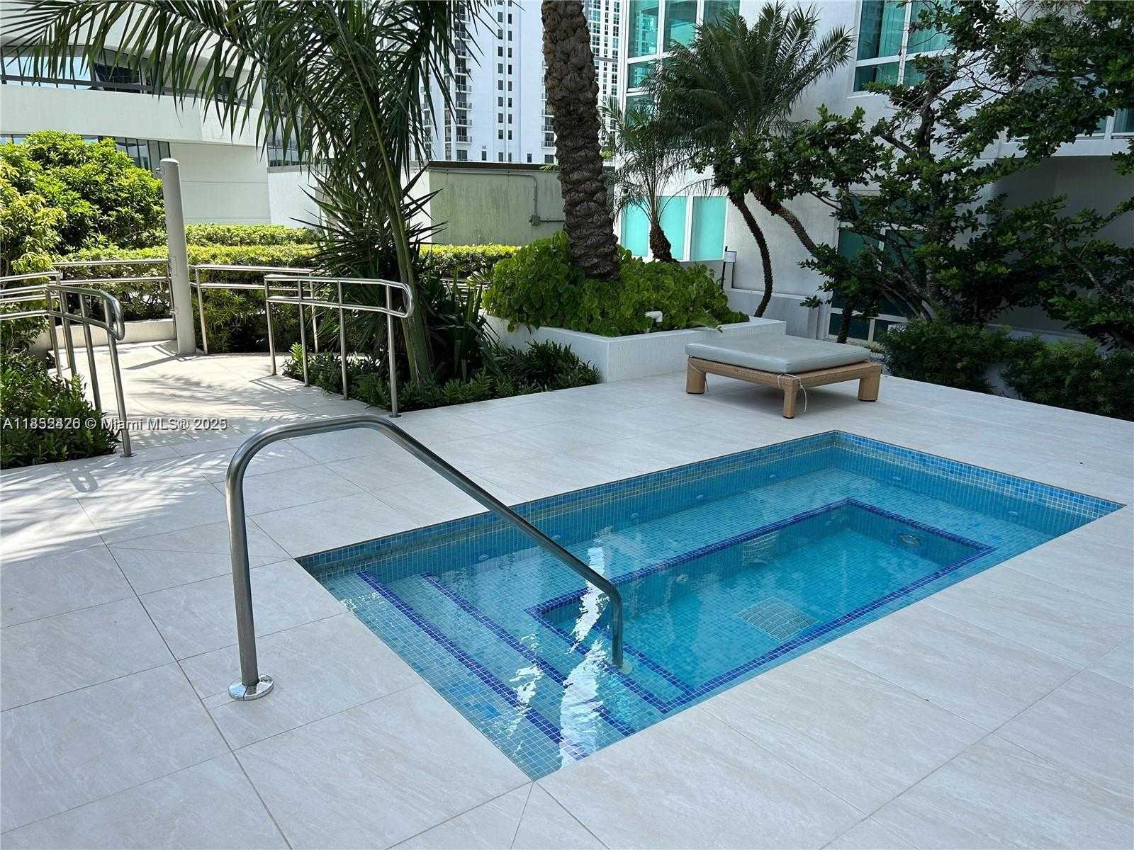 Small Image of 951 BRICKELL AVE #3406, Miami Number 22
