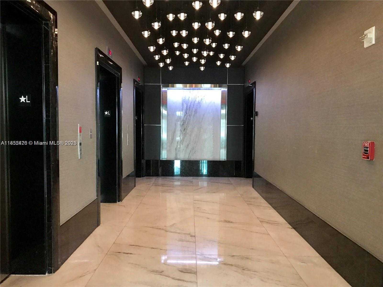 Small Image of 951 BRICKELL AVE #3406, Miami Number 25