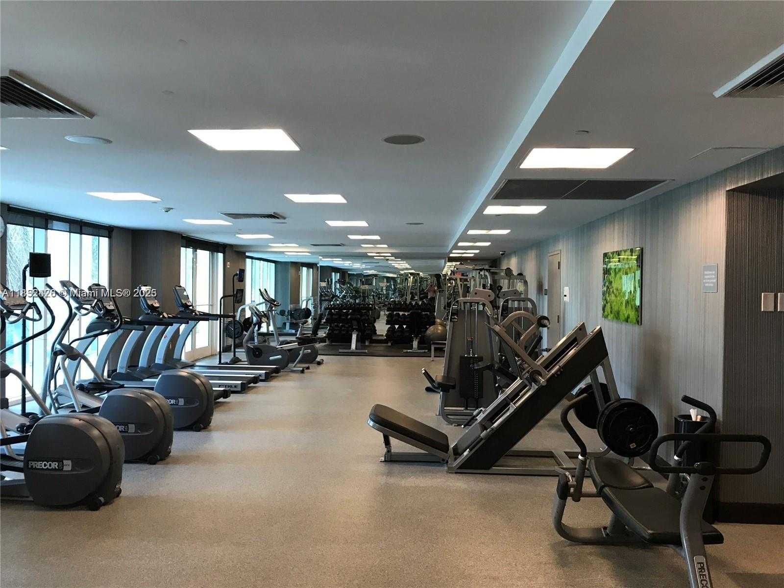 Small Image of 951 BRICKELL AVE #3406, Miami Number 33
