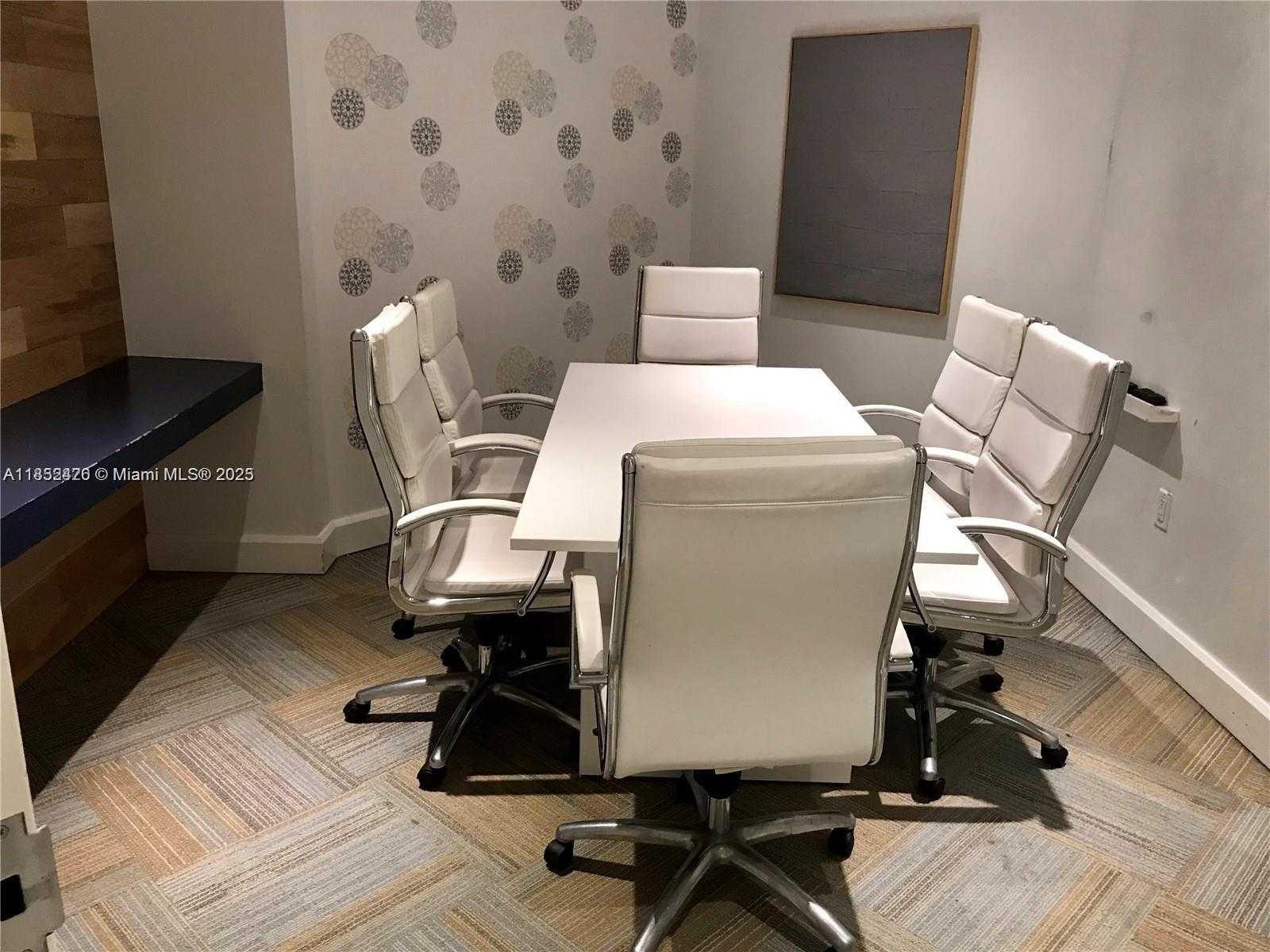 Small Image of 951 BRICKELL AVE #3406, Miami Number 37