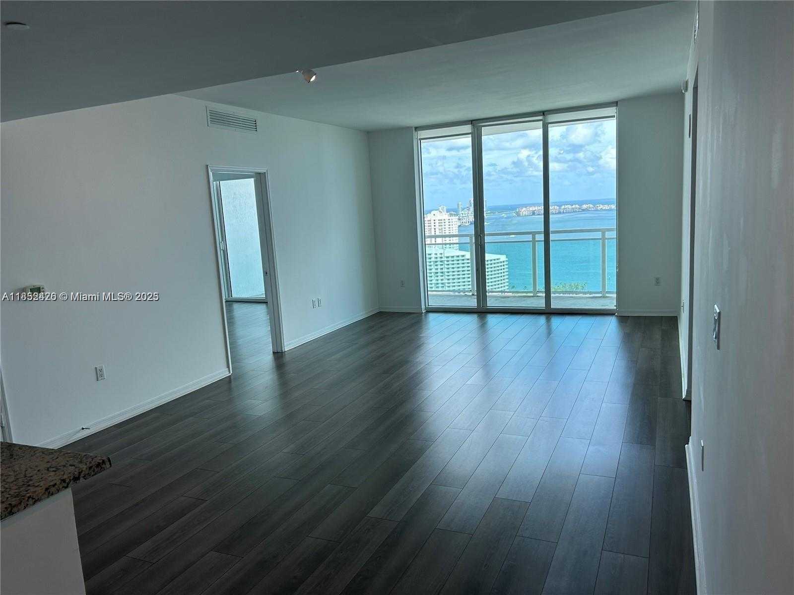 Small Image of 951 BRICKELL AVE #3406, Miami Number 4