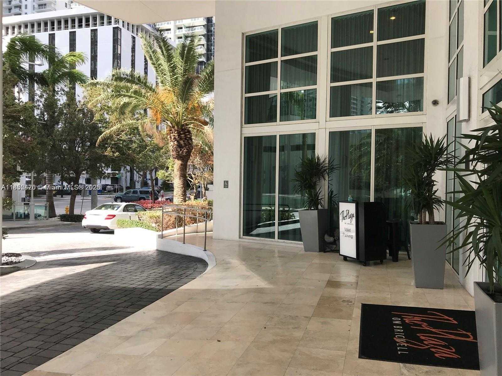 Small Image of 951 BRICKELL AVE #3406, Miami Number 40